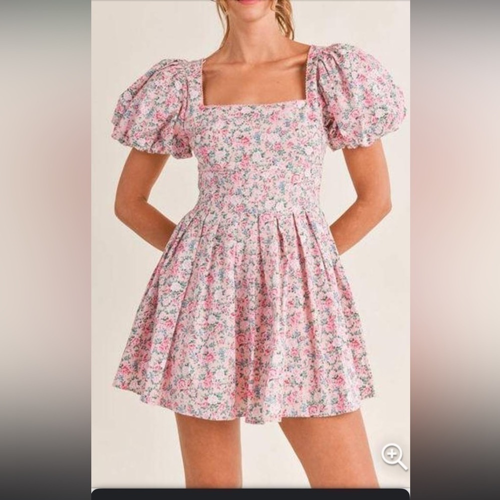 Mable Squareneck Puff Sleeve Floral Mini Dress Medium